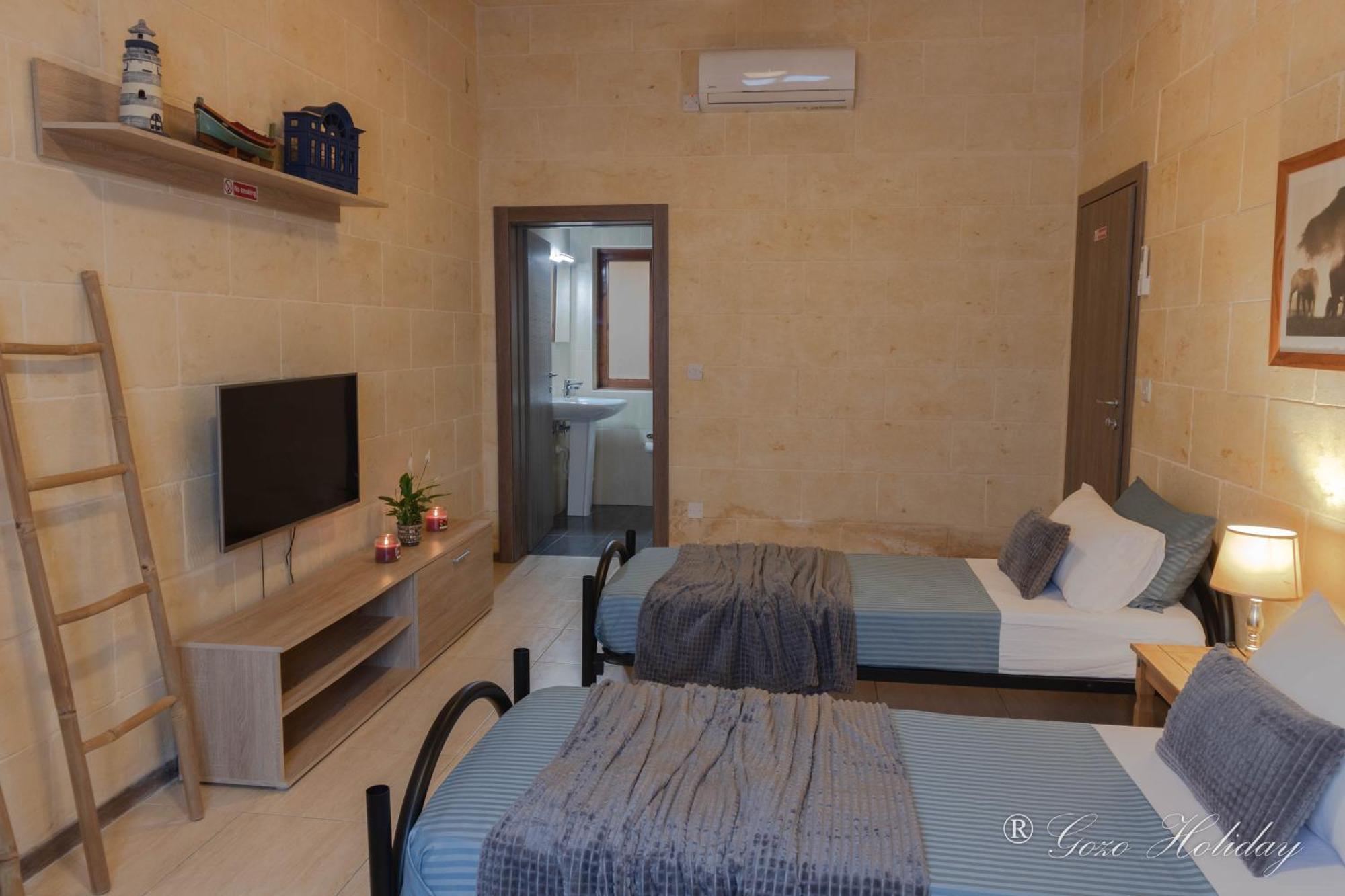 Hollies Villa Qala Exterior foto